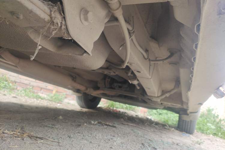 Used Dongfeng Fengon 330  Chassis Rear Right
