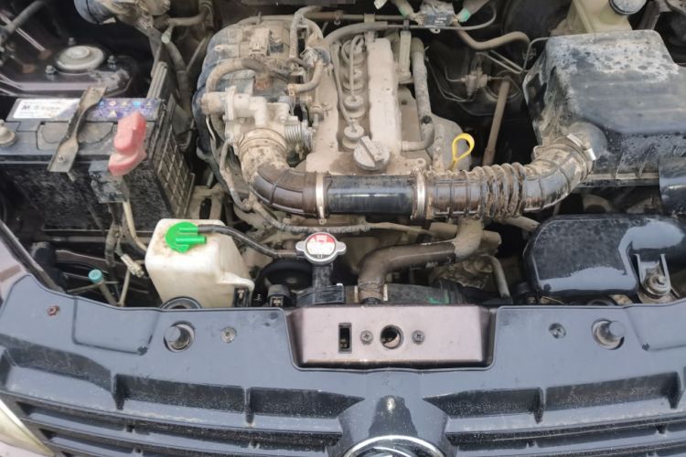 Used Dongfeng Fengon 330 2016 1.2L Manual Base Version DK12-07 Engine Bay