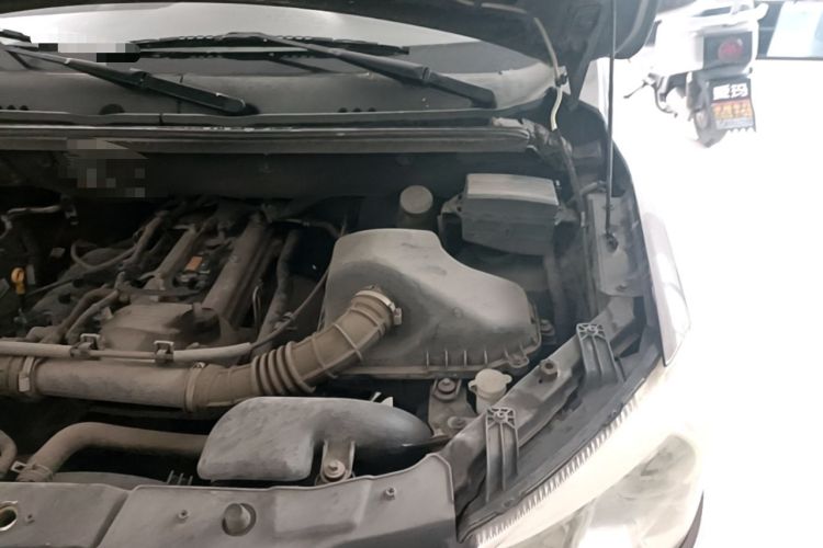 Used Dongfeng Fengon 330 2016 1.2L Manual Base Version DK12-07 Engine Bay Left
