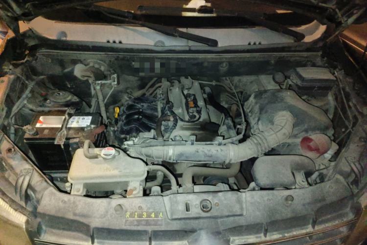 Used Dongfeng Fengon 330 2016 1.5L Manual Enjoyment Model DK15 Engine Bay