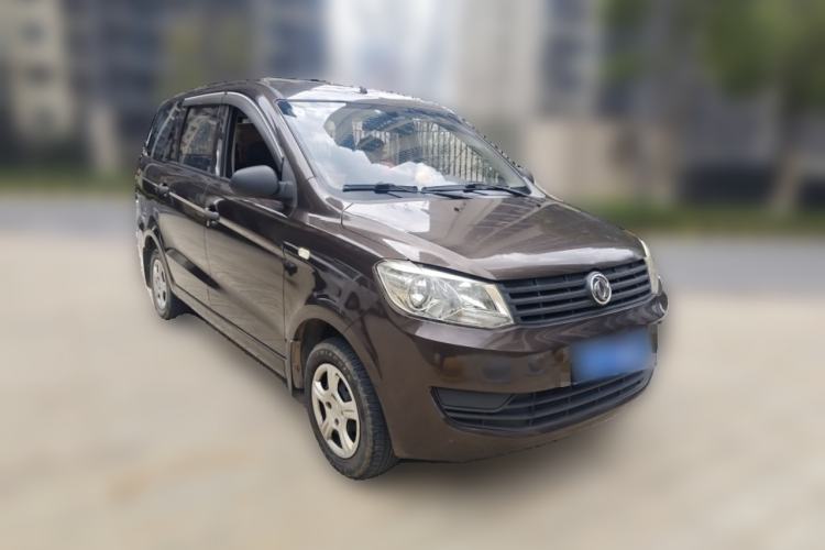 Used Dongfeng Fengon 330 2016 1.2L Manual Base Version DK12-07 Front Right 45 Deg