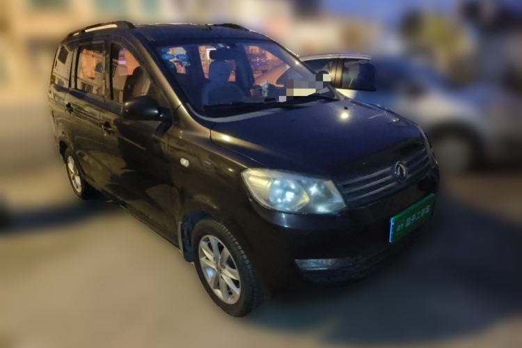 Used Dongfeng Fengon 330 2016 1.5L Manual Enjoyment Model DK15 Front Right 45 Deg