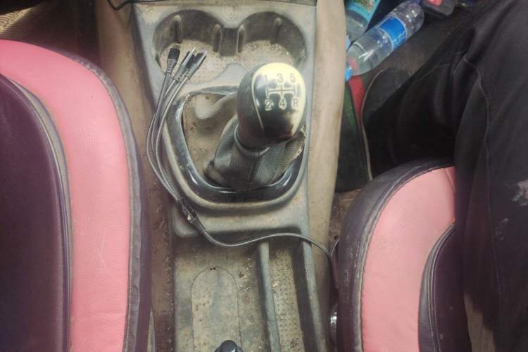 Used Dongfeng Fengon 330  Gear Lever