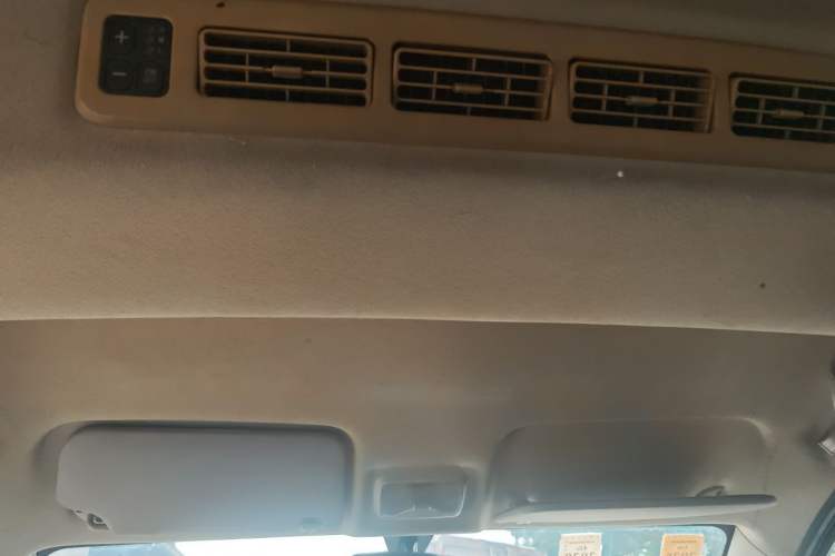 Used Dongfeng Fengon 330 2016 1.2L Manual Base Version DK12-07 Headliner