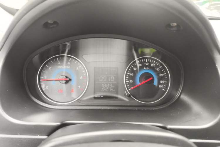 Used Dongfeng Fengon 330 2016 1.2L Manual Base Version DK12-07 Instrument Cluster