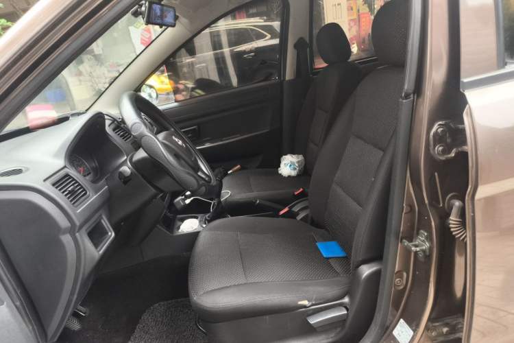 Used Dongfeng Fengon 330 2016 1.2L Manual Base Version DK12-07 Left Front Seat