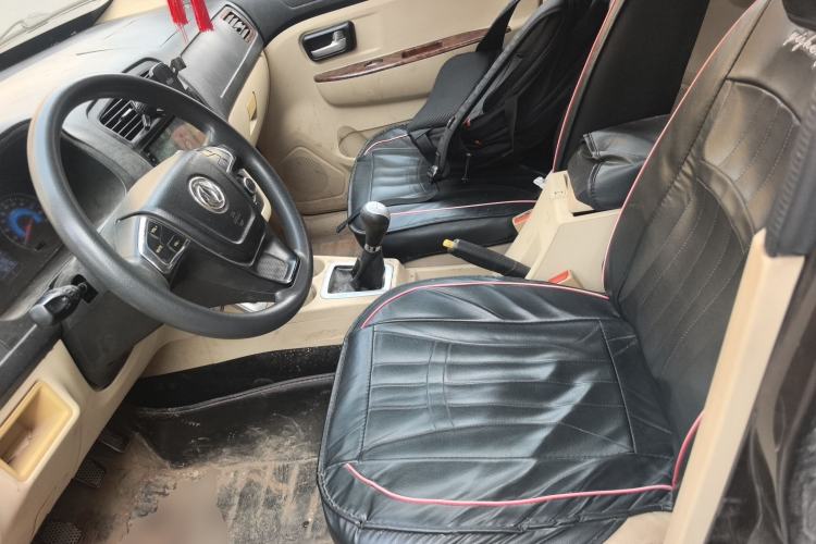 Used Dongfeng Fengon 330 2016 1.5L Manual Enjoyment Model DK15 Left Front Seat