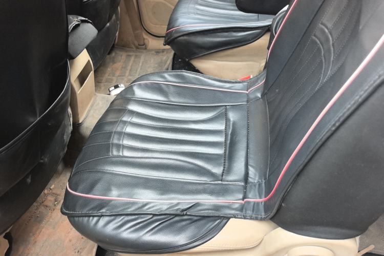 Used Dongfeng Fengon 330 2016 1.5L Manual Enjoyment Model DK15 Left Rear Seat