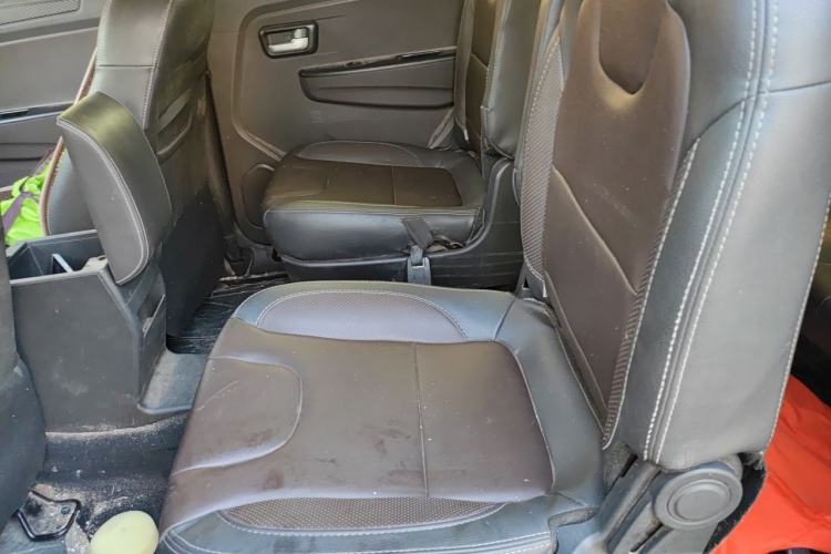 Used Dongfeng Fengon 330 2016 1.5L Manual Enjoyment Model DK15 Left Rear Seat