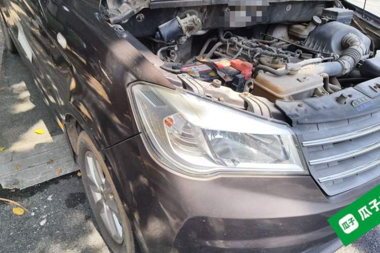 Used Dongfeng Fengon 330 2016 1.5L Manual Enjoyment Model DK15 Right Front Headlight