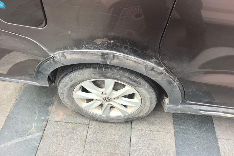 Used Dongfeng Fengon 330 2016 1.5L Manual Enjoyment Model DK15 Right Rear Wheel Hub
