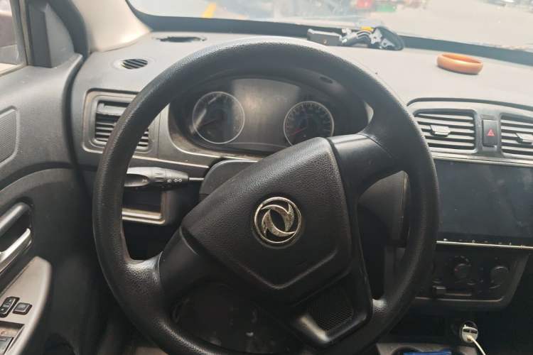 Used Dongfeng Fengon 330 2016 1.2L Manual Base Version DK12-07 Steering Wheel