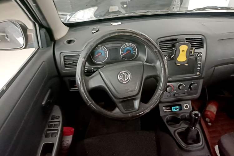 Used Dongfeng Fengon 330 2016 1.2L Manual Base Version DK12-07 Steering Wheel