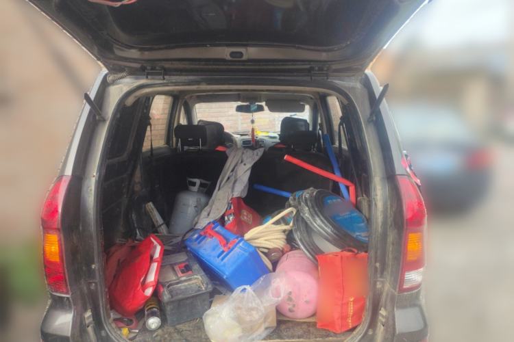 Used Dongfeng Fengon 330  Trunk