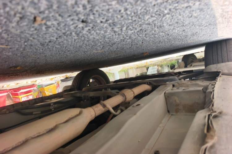 Used Dongfeng Fengon 330 2016 1.5L Manual Enjoyment Model DK15 Chassis Front Left