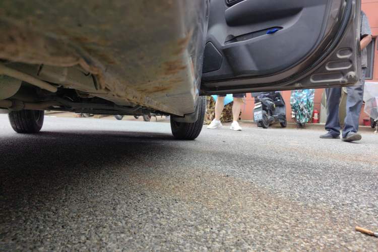 Used Dongfeng Fengon 330  Chassis Rear Right