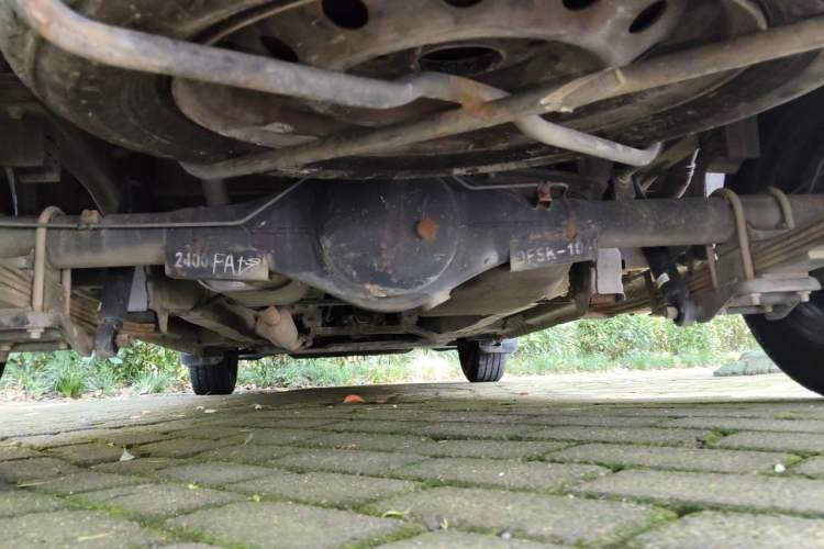 Used Dongfeng Fengon 330 2016 1.2L Manual Base Version DK12-07 Chassis Rear