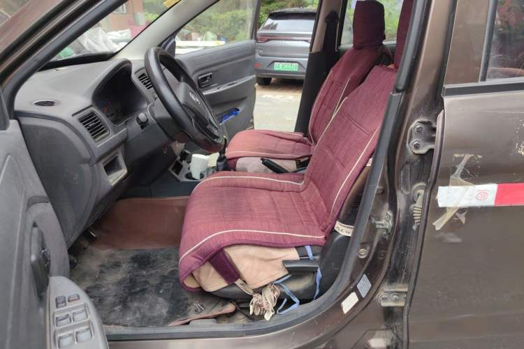 Used Dongfeng Fengon 330  Driver Seat