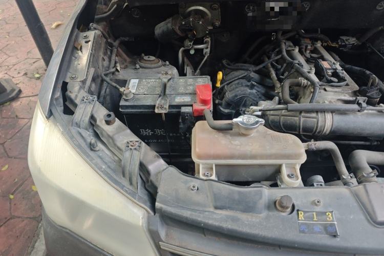 Used Dongfeng Fengon 330 2016 1.5L Manual Enjoyment Model DK15 Engine Bay Right