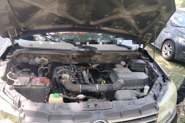 Used Dongfeng Fengon 330 2016 1.2L Manual Base Version DK12-07 Engine Bay
