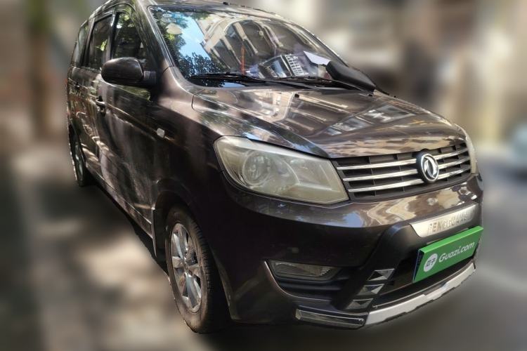 Used Dongfeng Fengon 330 2016 1.5L Manual Enjoyment Model DK15 Front Right 45 Deg