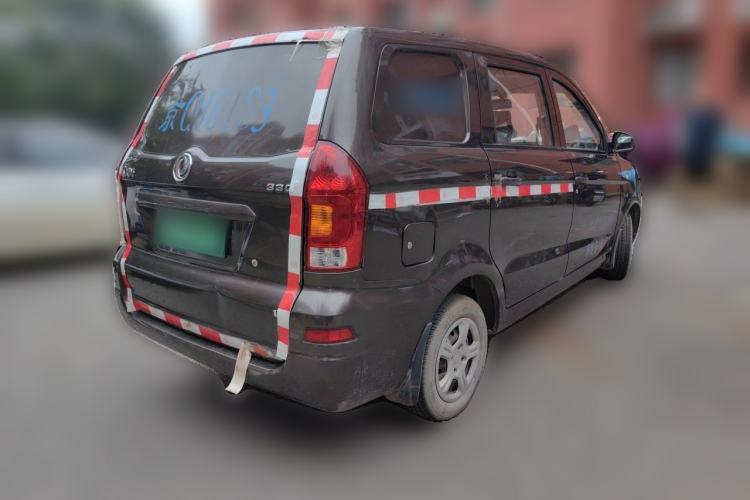 Used Dongfeng Fengon 330  Rear Right 45 Deg