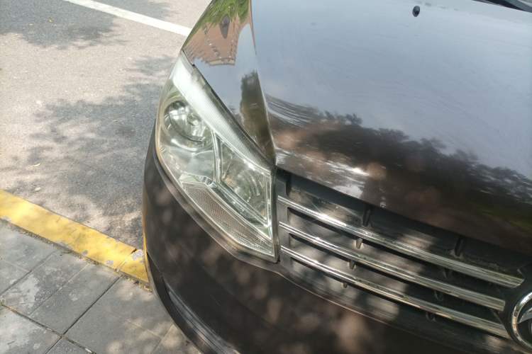 Used Dongfeng Fengon 330  Right Front Headlight