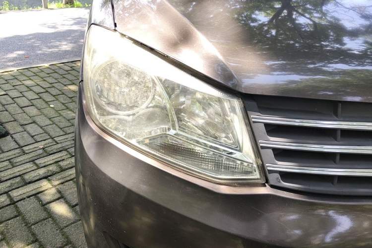 Used Dongfeng Fengon 330 2016 1.2L Manual Base Version DK12-07 Right Front Headlight