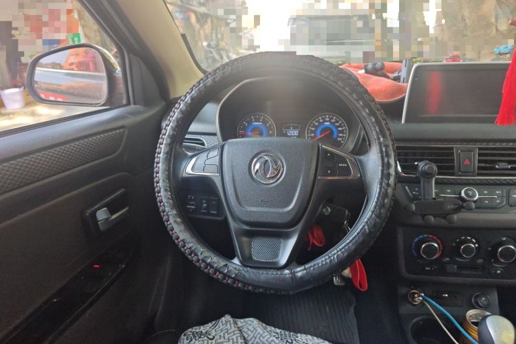 Used Dongfeng Fengon 330 2016 1.5L Manual Enjoyment Model DK15 Steering Wheel