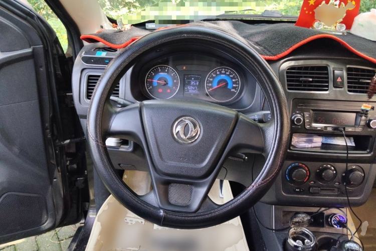 Used Dongfeng Fengon 330 2016 1.2L Manual Base Version DK12-07 Steering Wheel
