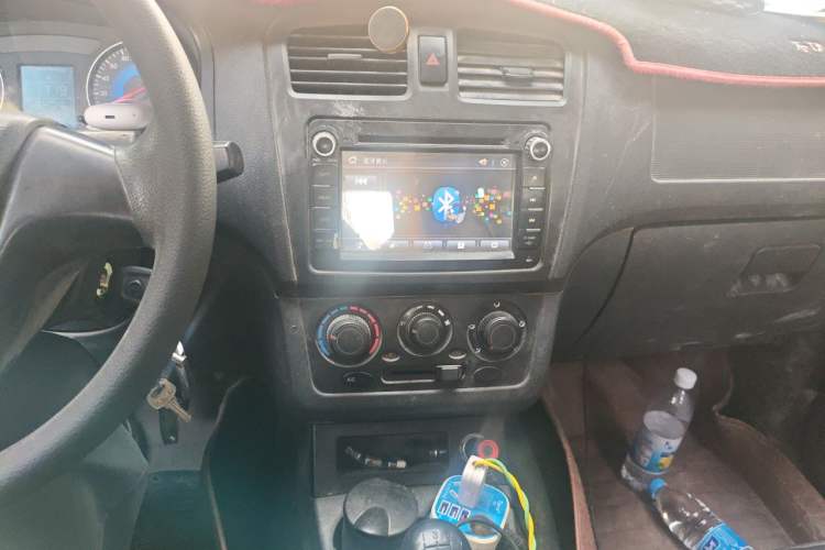 Used Dongfeng Fengon 330  Audio And AC Panel