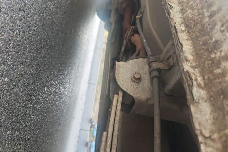 Used Dongfeng Fengon 330  Chassis Rear Left