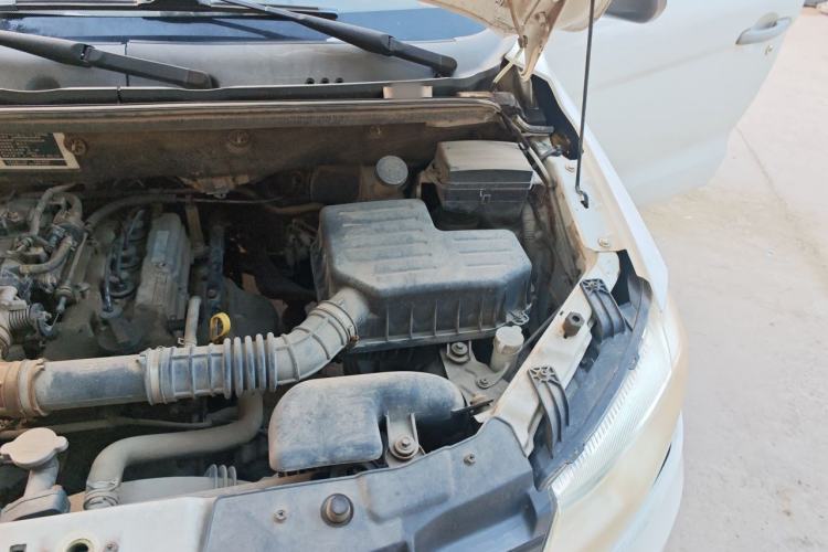 Used Dongfeng Fengon 330 2016 1.2L Manual Base Version DK12-07 Engine Bay Left