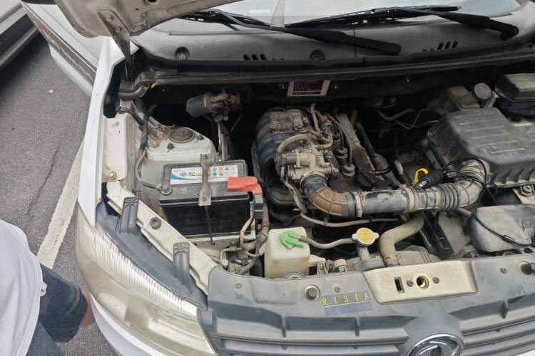Used Dongfeng Fengon 330 2016 1.2L Manual Base Version DK12-07 Engine Bay Right