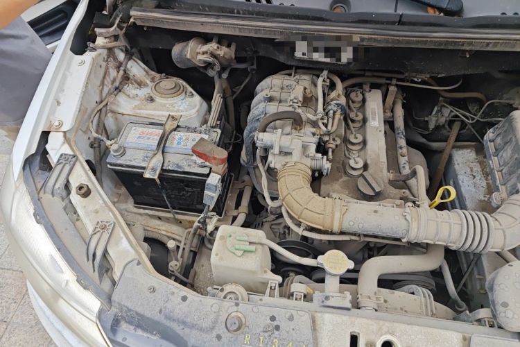 Used Dongfeng Fengon 330 2016 1.2L Manual Base Version DK12-07 Engine Bay Right
