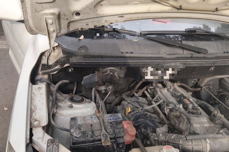 Used Dongfeng Fengon 330 2016 1.5L Manual Enjoyment Model DK15 Engine Bay Right
