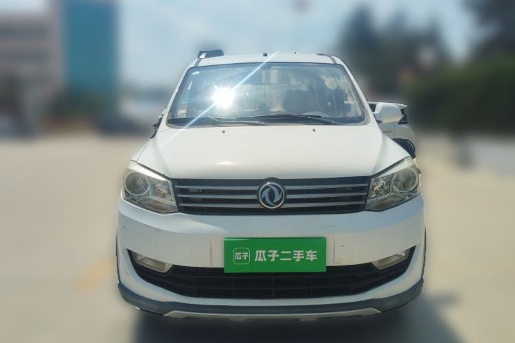 Used Dongfeng Fengon 330 2016 1.5L Manual Enjoyment Model DK15 Front