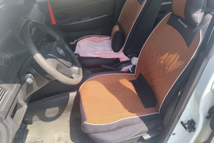 Used Dongfeng Fengon 330 2016 1.5L Manual Enjoyment Model DK15 Left Front Seat