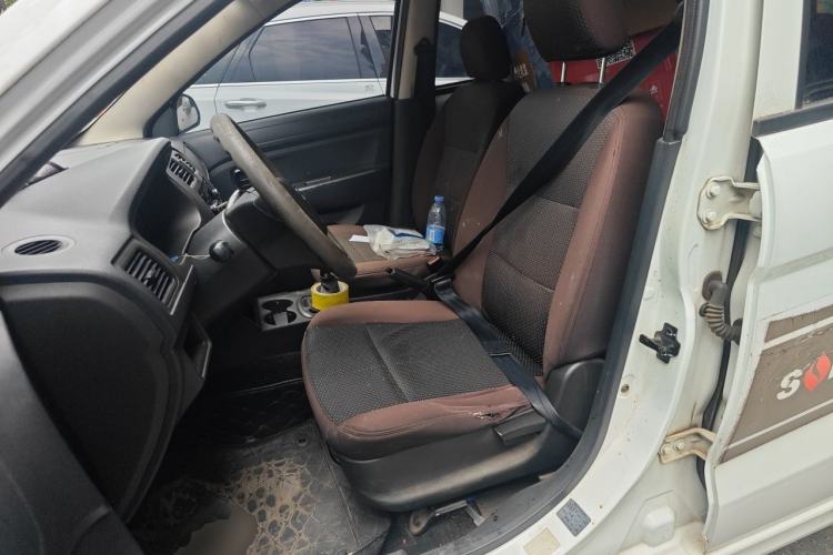 Used Dongfeng Fengon 330 2016 1.2L Manual Base Version DK12-07 Left Front Seat