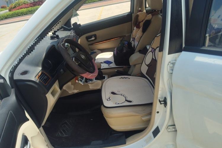 Used Dongfeng Fengon 330 2016 1.5L Manual Enjoyment Model DK15 Left Front Seat