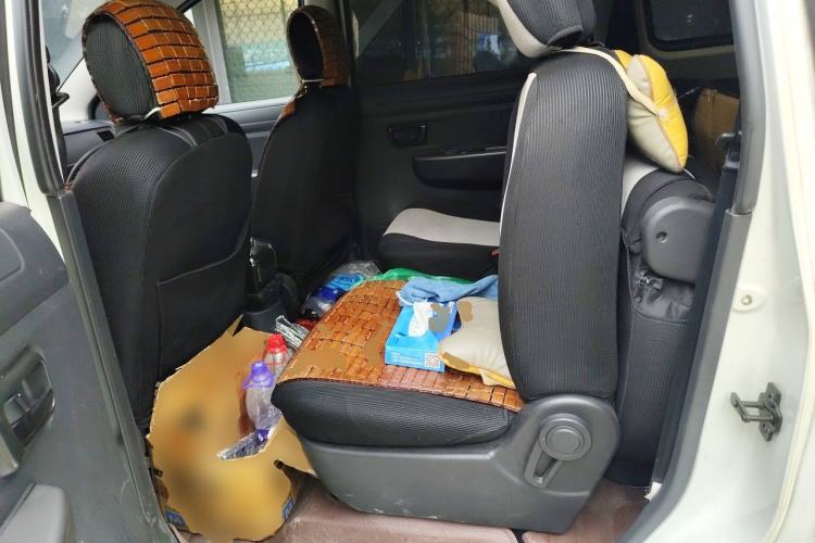 Used Dongfeng Fengon 330 2016 1.5L Manual Enjoyment Model DK15 Left Rear Seat