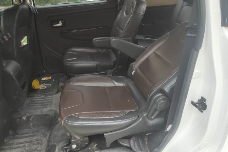 Used Dongfeng Fengon 330 2016 1.5L Manual Enjoyment Model DK15 Left Rear Seat