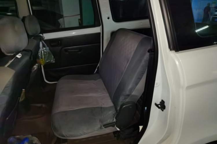 Used Dongfeng Fengon 330 2016 1.2L Manual Base Version DK12-07 Left Rear Seat