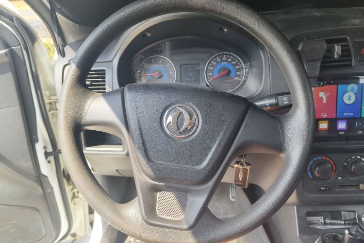 Used Dongfeng Fengon 330 2016 1.5L Manual Enjoyment Model DK15 Steering Wheel