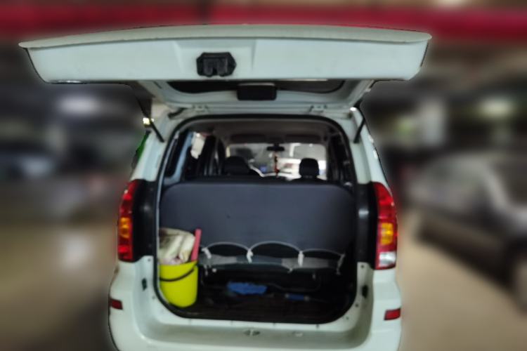 Used Dongfeng Fengon 330 2016 1.2L Manual Base Version DK12-07 Trunk
