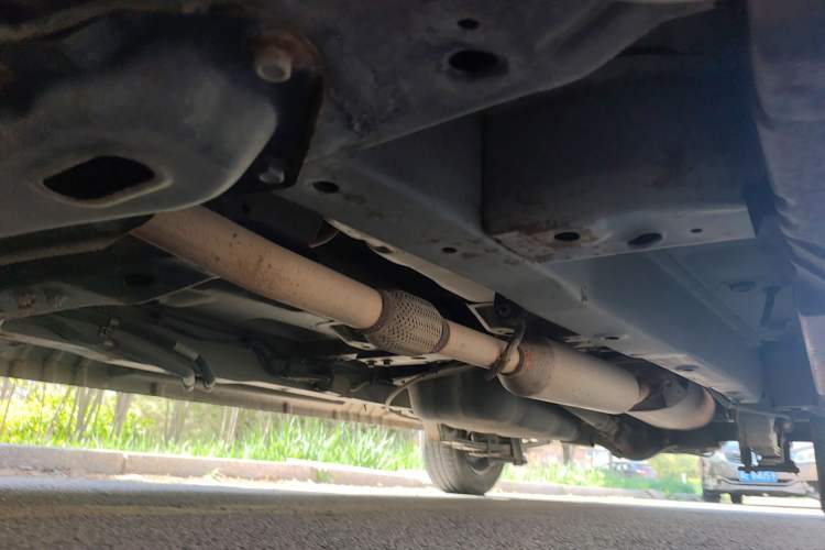 Used Dongfeng Fengon 330 2017 1.5L Manual Utility II DK15 Chassis Front Left
