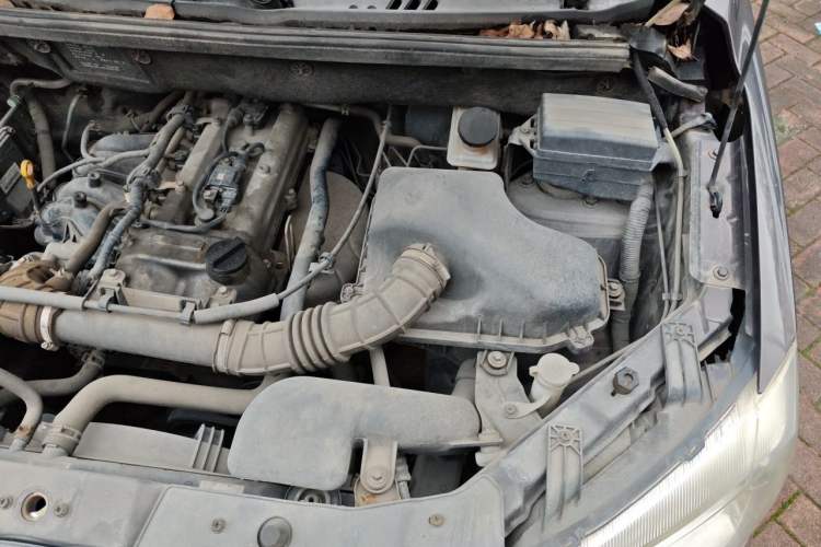 Used Dongfeng Fengon 330 2017 1.5L Manual Utility II DK15 Engine Bay Left