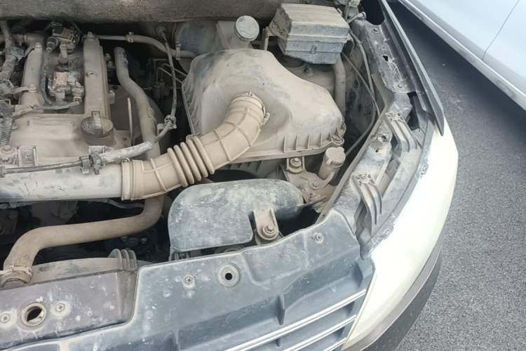 Used Dongfeng Fengon 330 2017 1.5L Manual Utility II DK15 Engine Bay Left