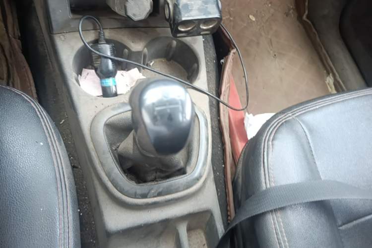 Used Dongfeng Fengon 330 2017 1.5L Manual Utility II DK15 Gear Lever