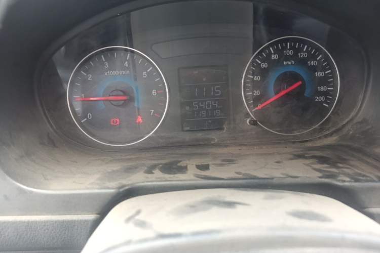 Used Dongfeng Fengon 330 2017 1.5L Manual Utility II DK15 Odometer Close Up